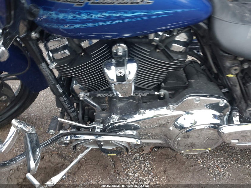 HARLEY-DAVIDSON FLTRX 2019