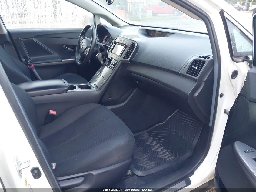 2014 TOYOTA VENZA auction photo 5