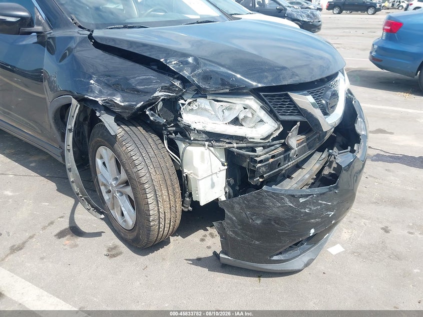 Фото 6 - NISSAN ROGUE