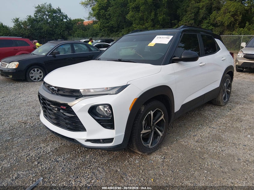 2021 CHEVROLET TRAILBLAZER auction photo 2