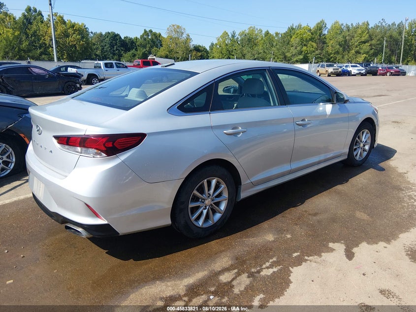 2018 HYUNDAI SONATA auction photo 4