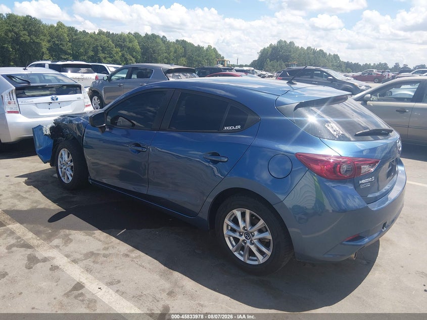 2018 MAZDA MAZDA3 auction photo 3