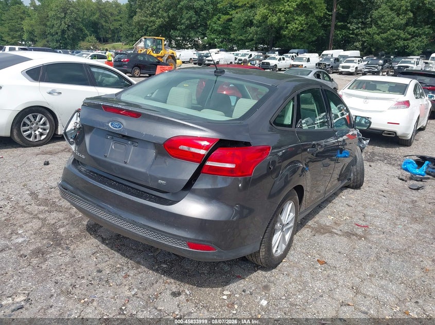 Vin: 1fadp3f20jl279785, lot: 46332900, ford focus se 20184
