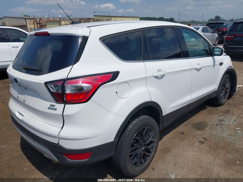 Vin: 1fmcu0gd6hue69927, lot: 46332963, ford escape se 20174