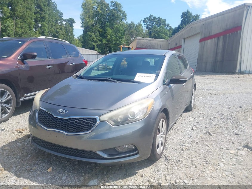 2016 KIA FORTE auction photo 2