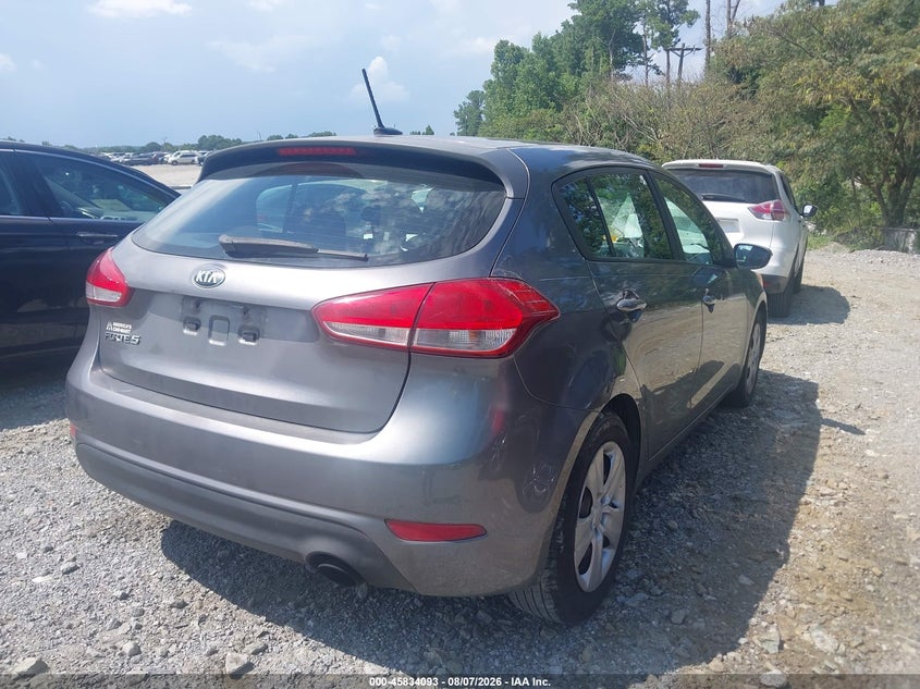 2016 KIA FORTE auction photo 4
