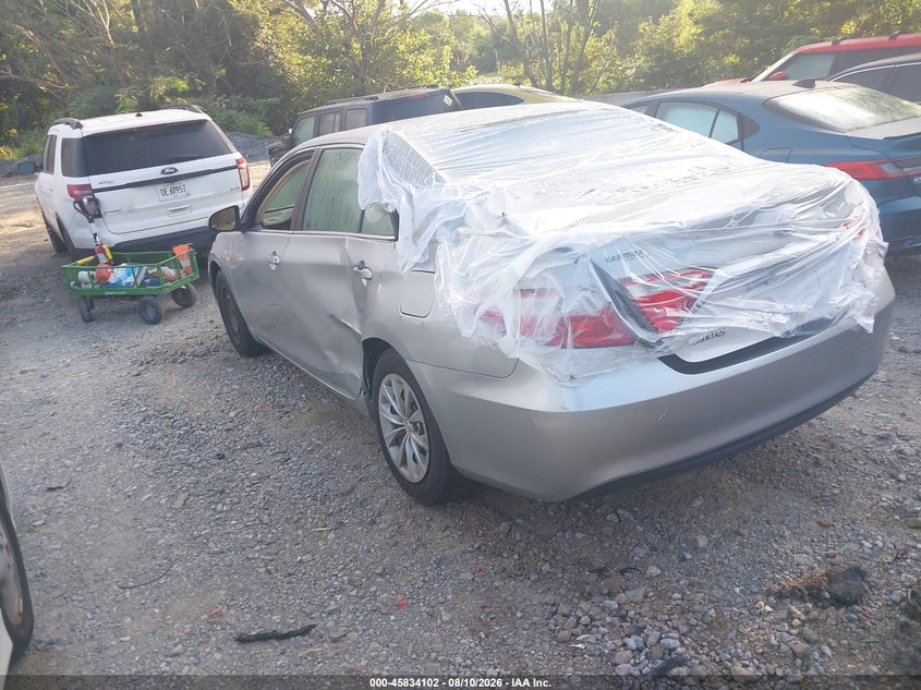 2015 TOYOTA CAMRY auction photo 3