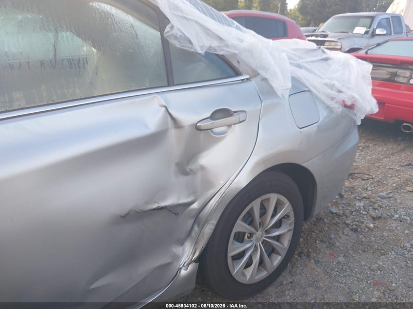 2015 TOYOTA CAMRY auction photo 6