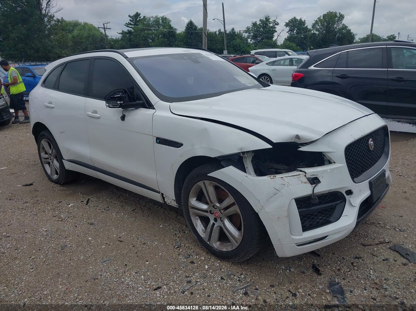 Vin: sadcl2gx2ja282810, lot: 46333029, jaguar f-pace 30t r-sport 2018 img_1