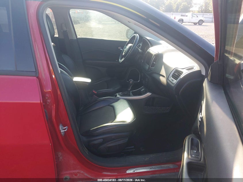 2020 JEEP COMPASS auction photo 5