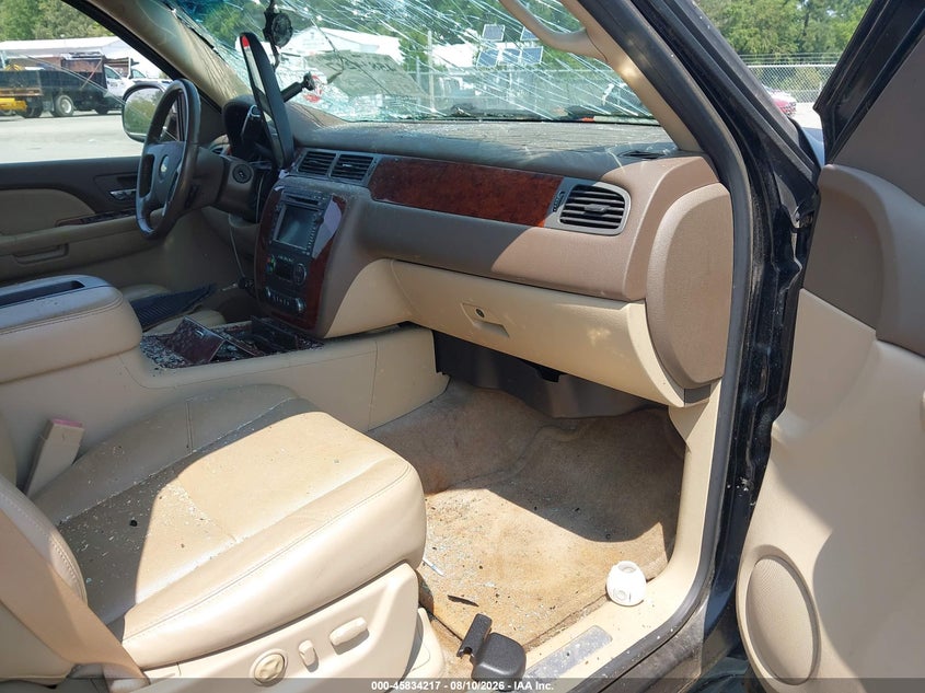 2009 CHEVROLET TAHOE auction photo 5