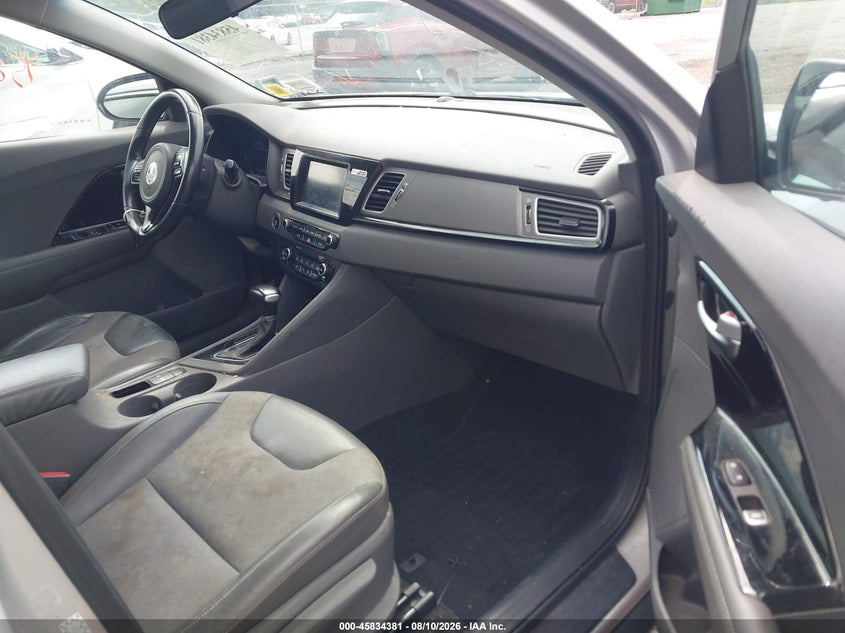 2017 KIA NIRO auction photo 5