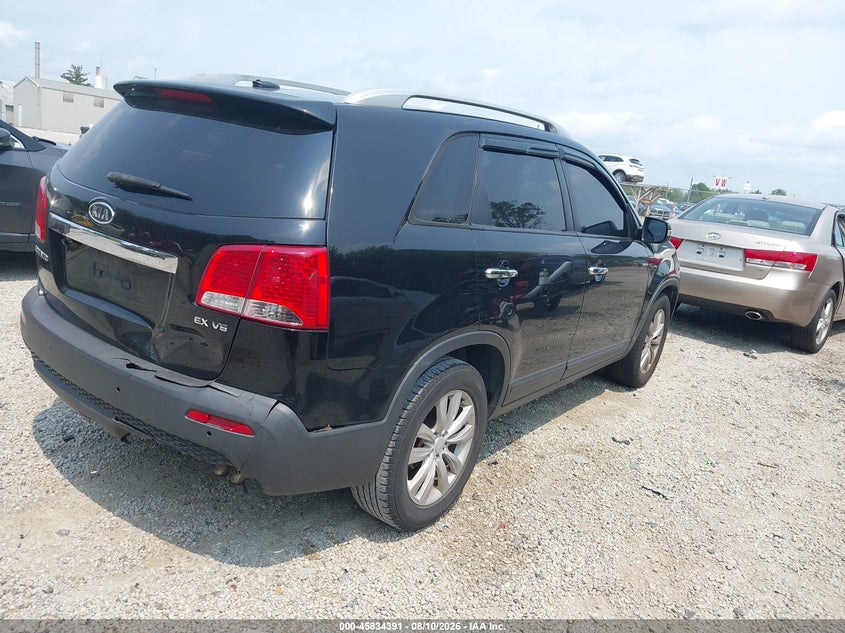 2011 KIA SORENTO auction photo 4