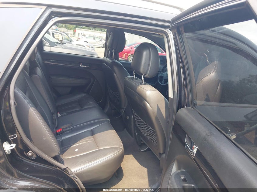 2011 KIA SORENTO auction photo 8