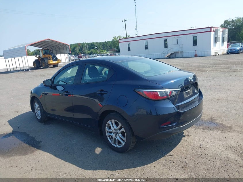 2017 TOYOTA YARIS IA auction photo 3