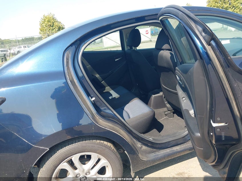2017 TOYOTA YARIS IA auction photo 8
