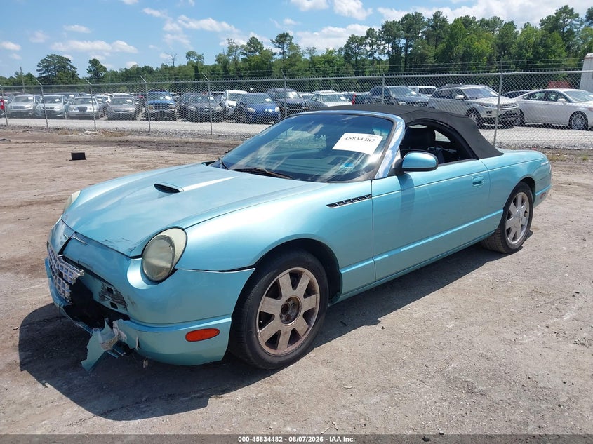 2002 FORD THUNDERBIRD auction photo 2