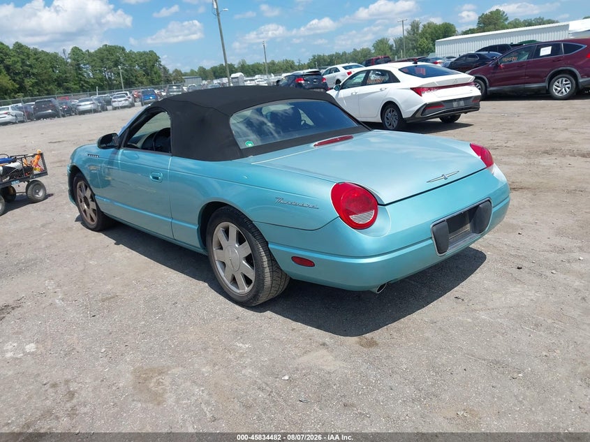 2002 FORD THUNDERBIRD auction photo 3