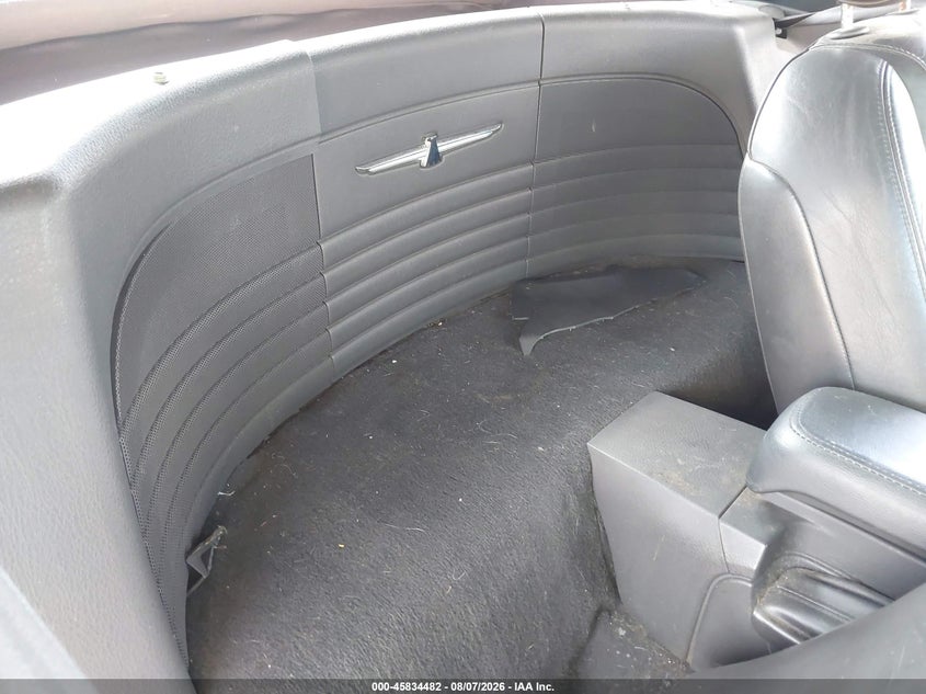 2002 FORD THUNDERBIRD auction photo 8