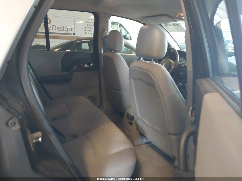 2004 SATURN VUE auction photo 8