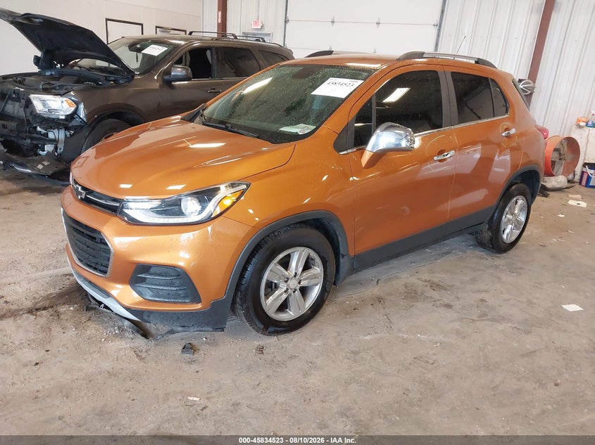 2017 CHEVROLET TRAX auction photo 2