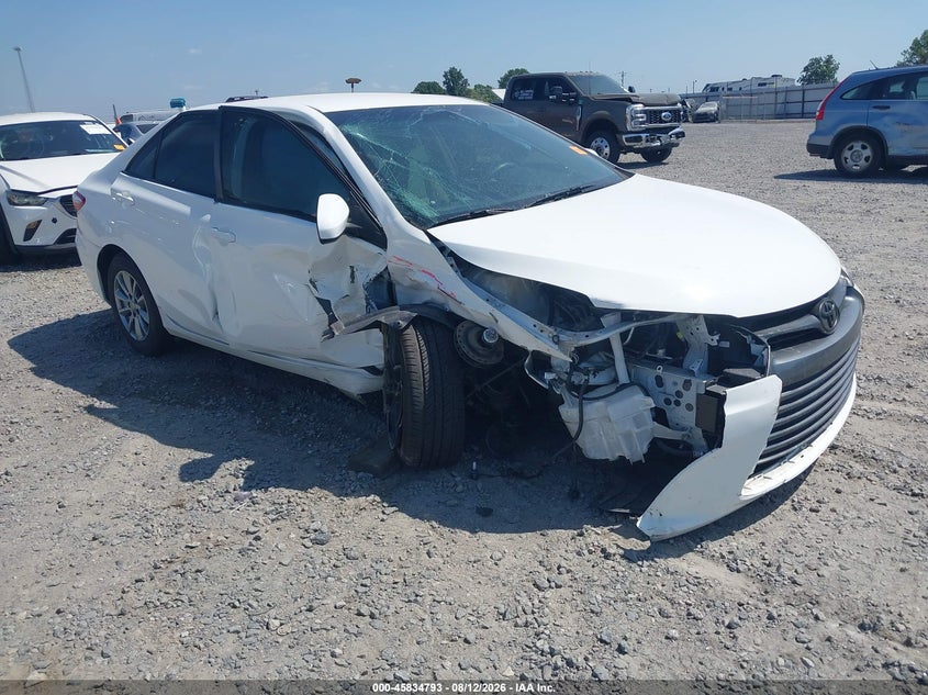 2015 TOYOTA CAMRY auction photo 1