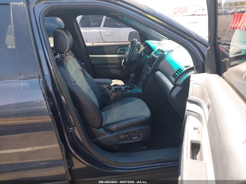 2017 FORD EXPLORER auction photo 5