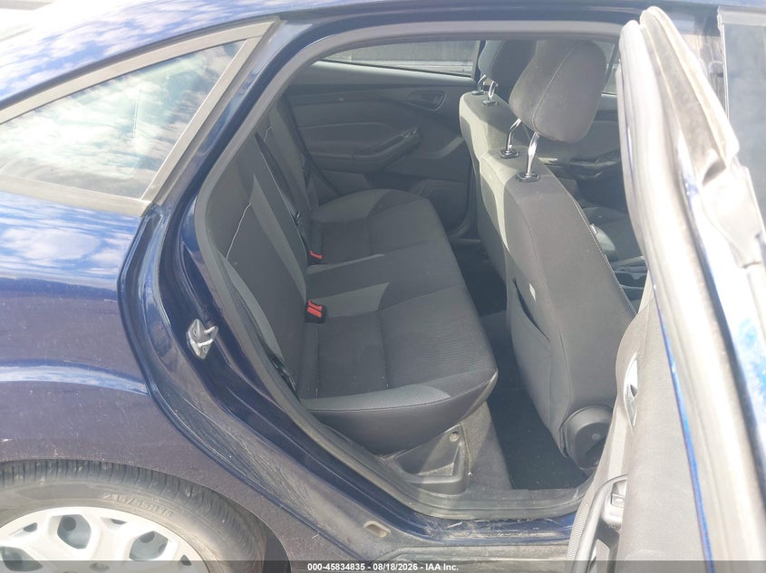 2012 FORD FOCUS auction photo 8