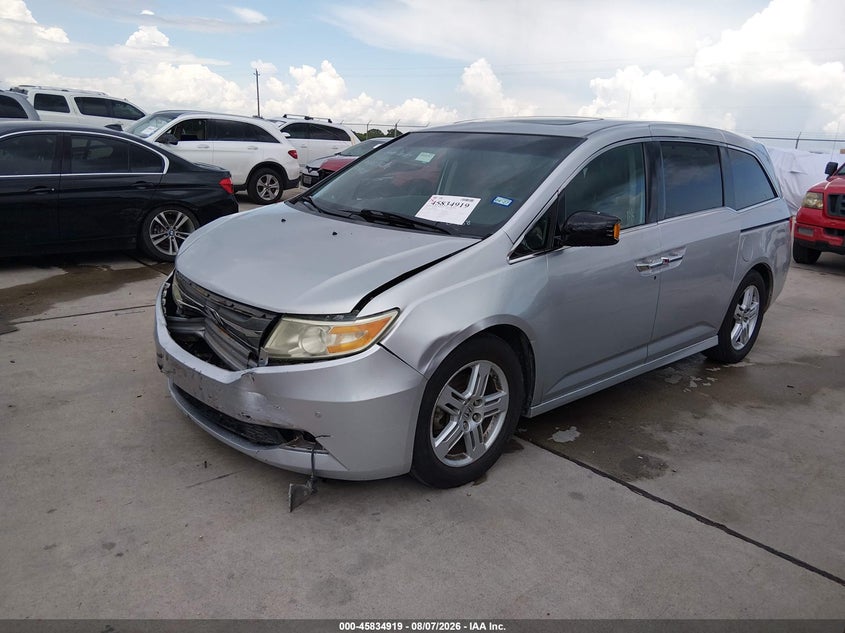 Vin: 5fnrl5h9xdb050958, lot: 46333820, honda odyssey touring/touring elite 20132