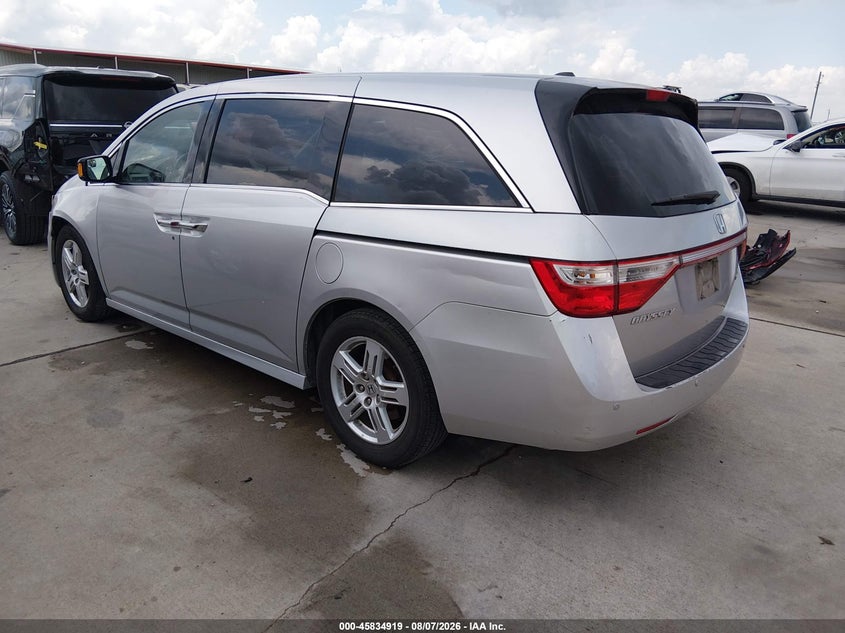 Vin: 5fnrl5h9xdb050958, lot: 46333820, honda odyssey touring/touring elite 20133