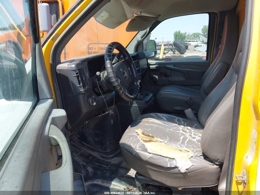 2012 GMC SAVANA CUTAWAY auction photo 6