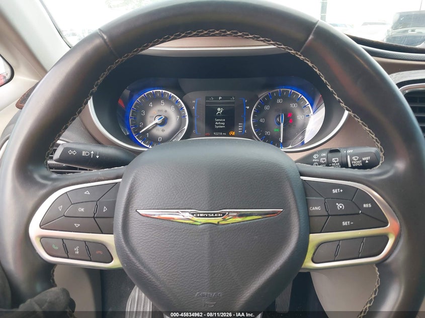 2022 CHRYSLER VOYAGER auction photo 7