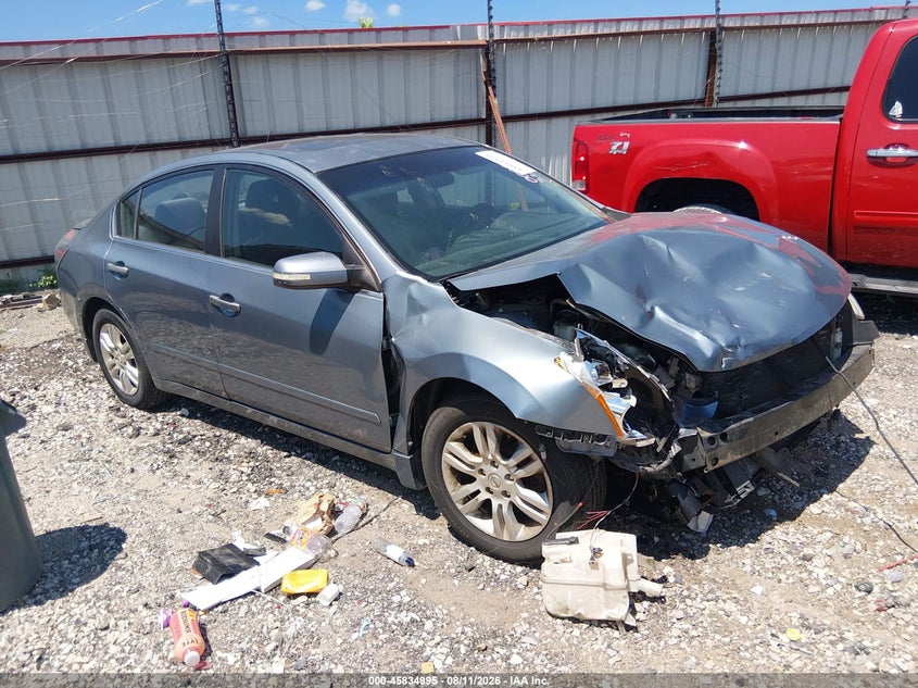 2010 NISSAN ALTIMA auction photo 1