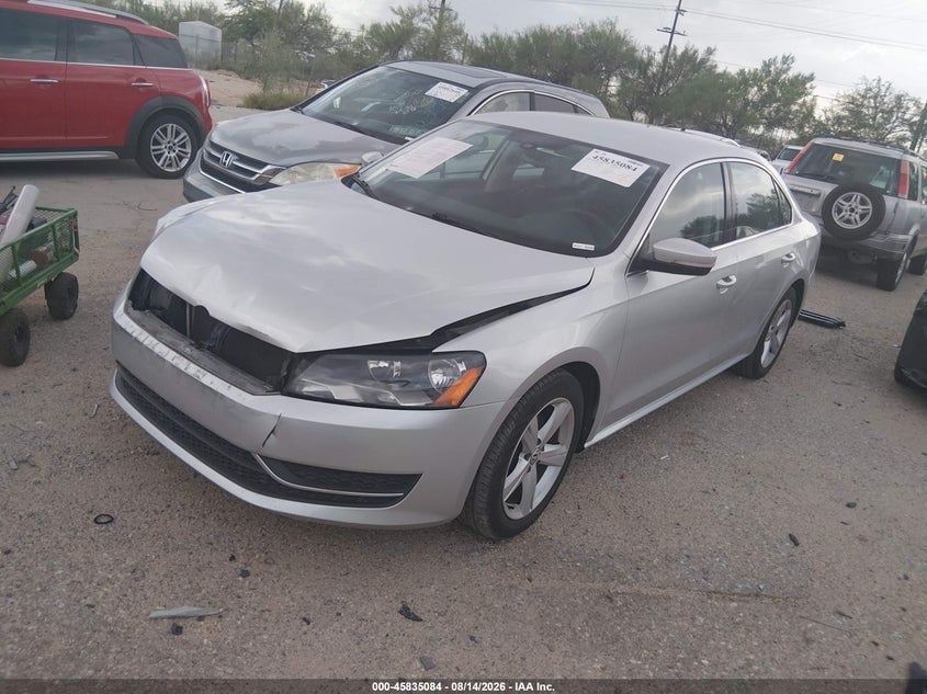 2014 VOLKSWAGEN PASSAT auction photo 2
