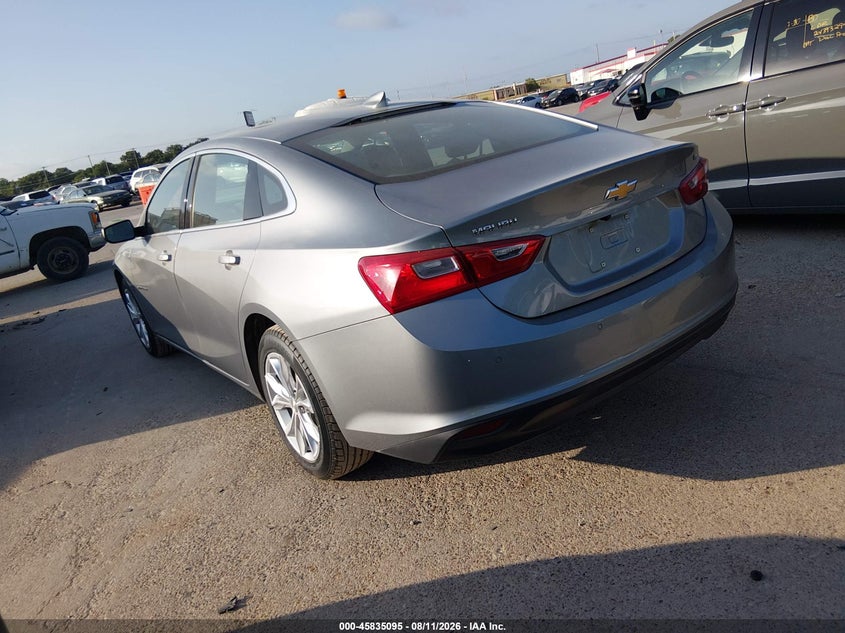 2024 CHEVROLET MALIBU auction photo 3