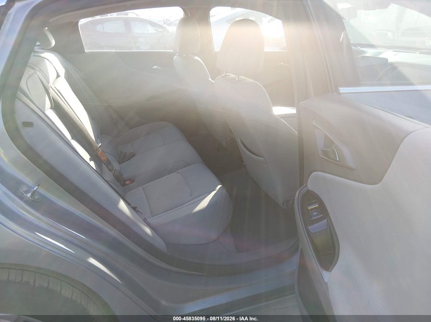 2024 CHEVROLET MALIBU auction photo 8