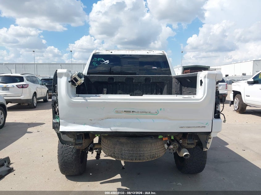 GMC SIERRA 1500 - zdjęcie 17
