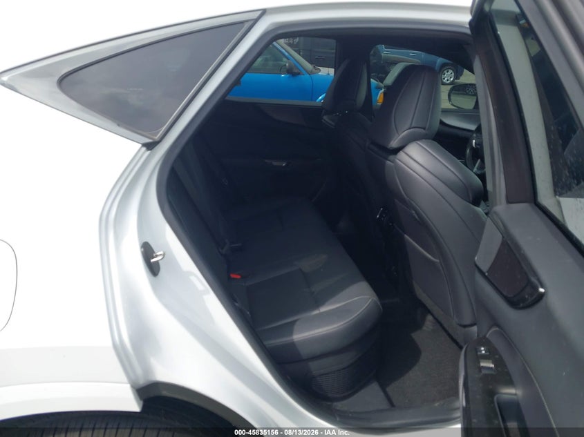 2024 LEXUS NX 450H+ auction photo 8