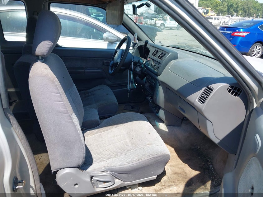 1999 NISSAN FRONTIER auction photo 5