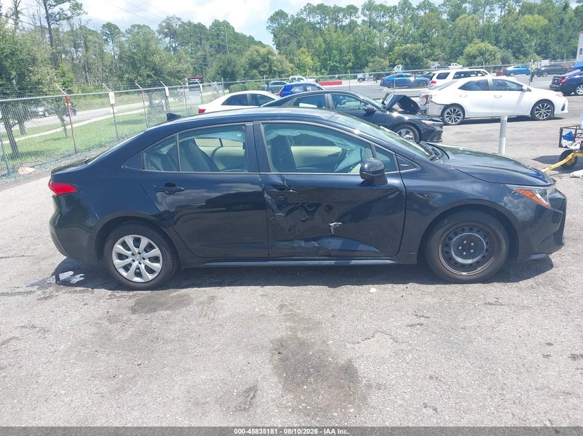 TOYOTA COROLLA - zdjęcie 13