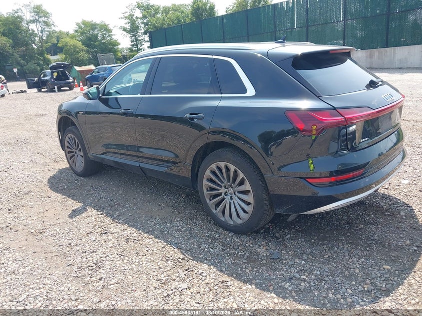 Vin: wa1vabge3kb020597, lot: 46334092, audi e-tron premium plus 20193