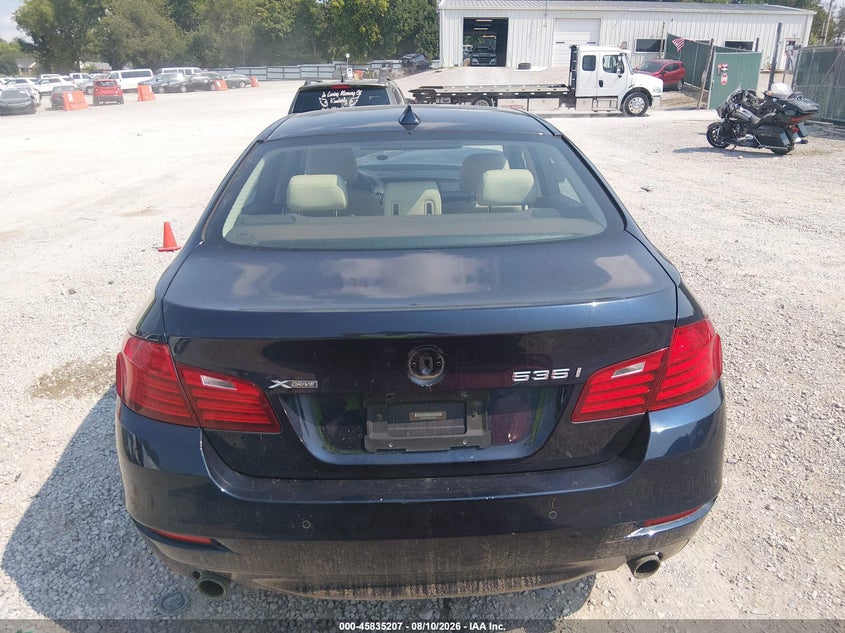 BMW 535I - zdjęcie 16