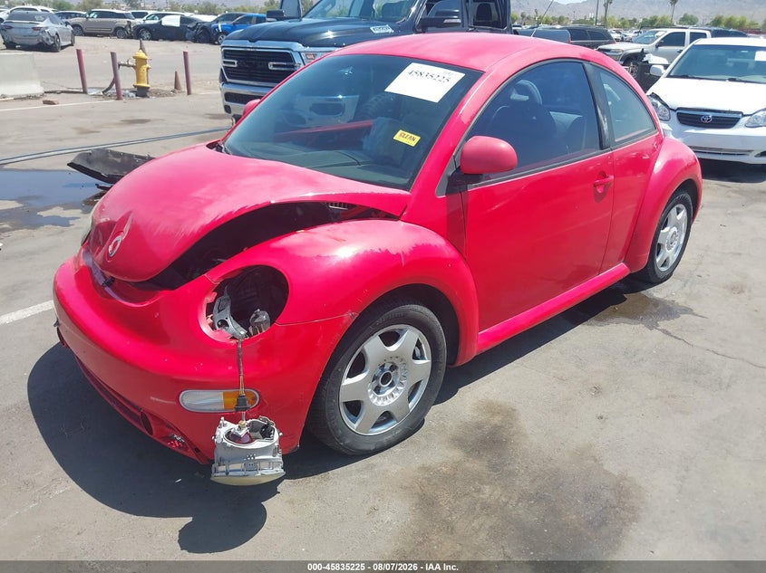 1998 VOLKSWAGEN NEW BEETLE auction photo 6