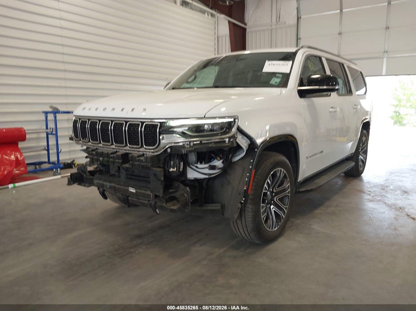 2025 JEEP WAGONEER L auction photo 2