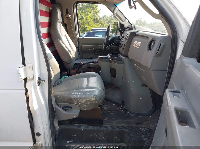 2014 FORD E-250 auction photo 5