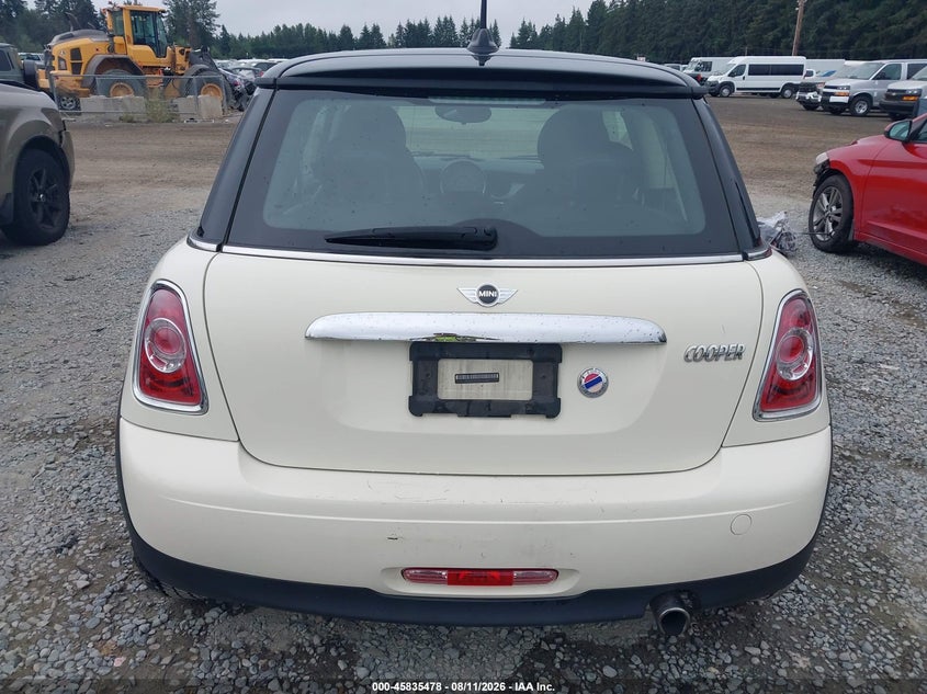 MINI HARDTOP 2013 VIN WMWSU3C54DT680833