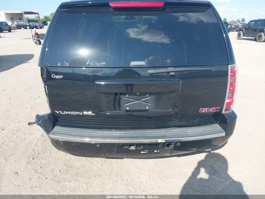 GMC YUKON XL 1500 2014 VIN 1GKS1MEF0ER168416