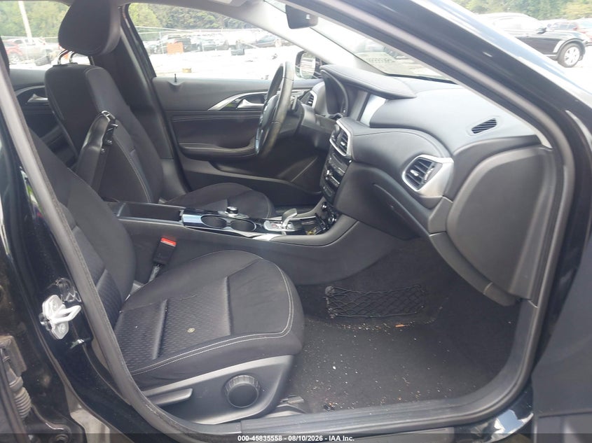 2018 INFINITI QX30 auction photo 5