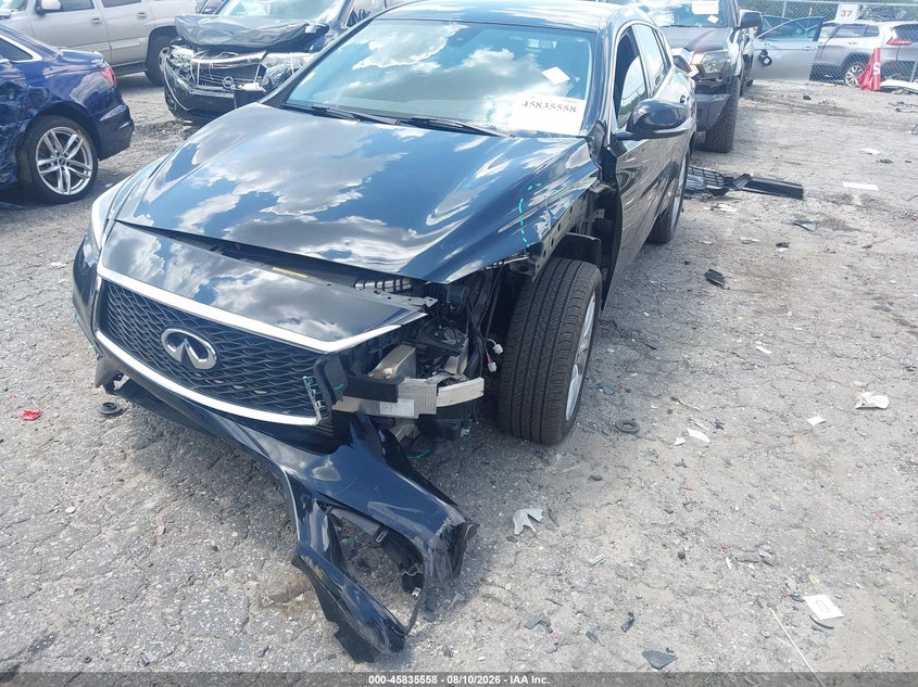 2018 INFINITI QX30 auction photo 6