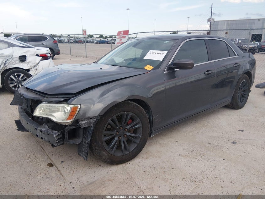 Vin: 2c3ccaag4gh156235, lot: 46334569, chrysler 300 limited 20162